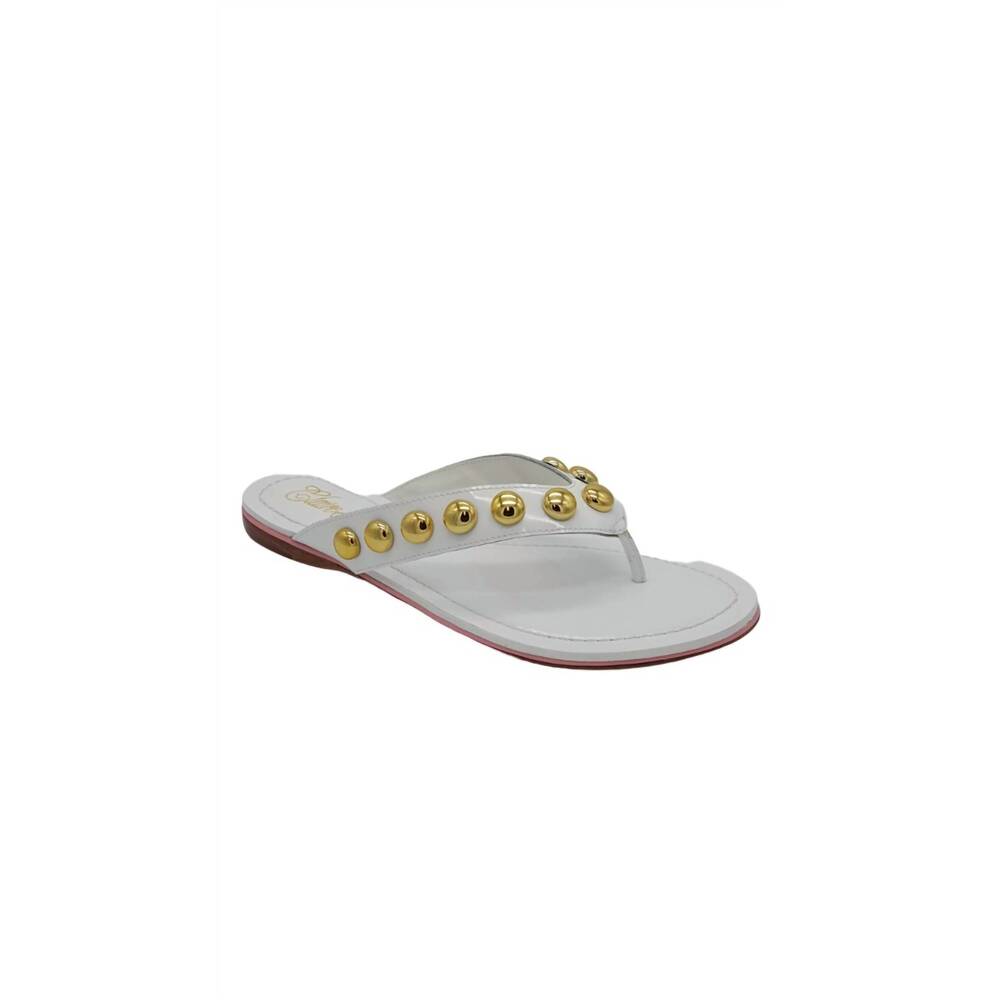 NEW CLAIRE FLOWERS women's tarah sandals in white